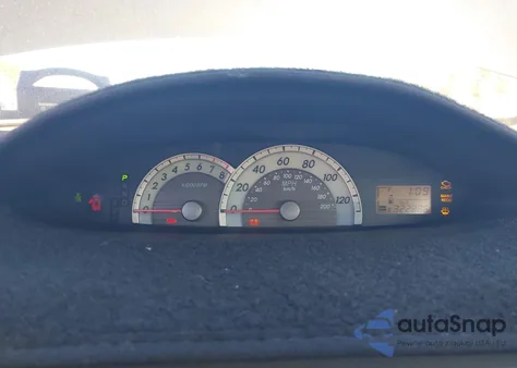 2008 Toyota Yaris z USA, uszkodzony, nr VIN JTDBT923684027901